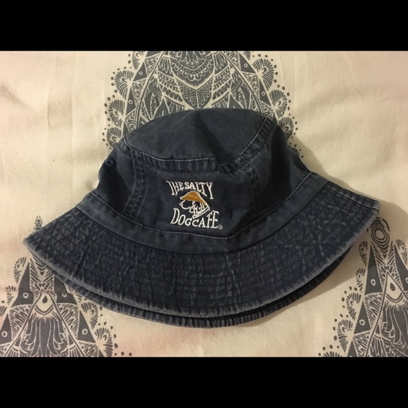Salty dog bucket hat Clearance